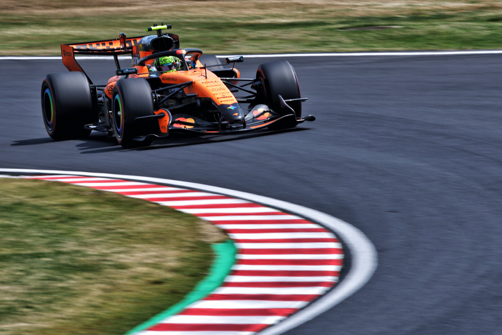 GP GIAPPONE, Lando Norris (GBR) McLaren F1 Team MCL40.
28.03.2026. Formula 1 World Championship, Rd 3, Japanese Grand Prix, Suzuka, Japan, Qualifiche Day.
- www.xpbimages.com, EMail: requests@xpbimages.com © Copyright: Bearne / XPB Images