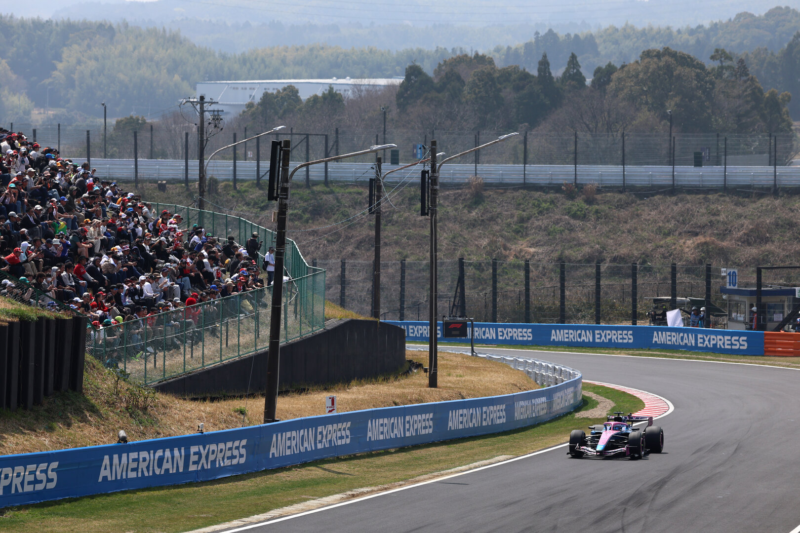 GP GIAPPONE, Pierre Gasly (FRA) Alpine F1 Team A526.
28.03.2026. Formula 1 World Championship, Rd 3, Japanese Grand Prix, Suzuka, Japan, Qualifiche Day.
 - www.xpbimages.com, EMail: requests@xpbimages.com © Copyright: Rew / XPB Images
