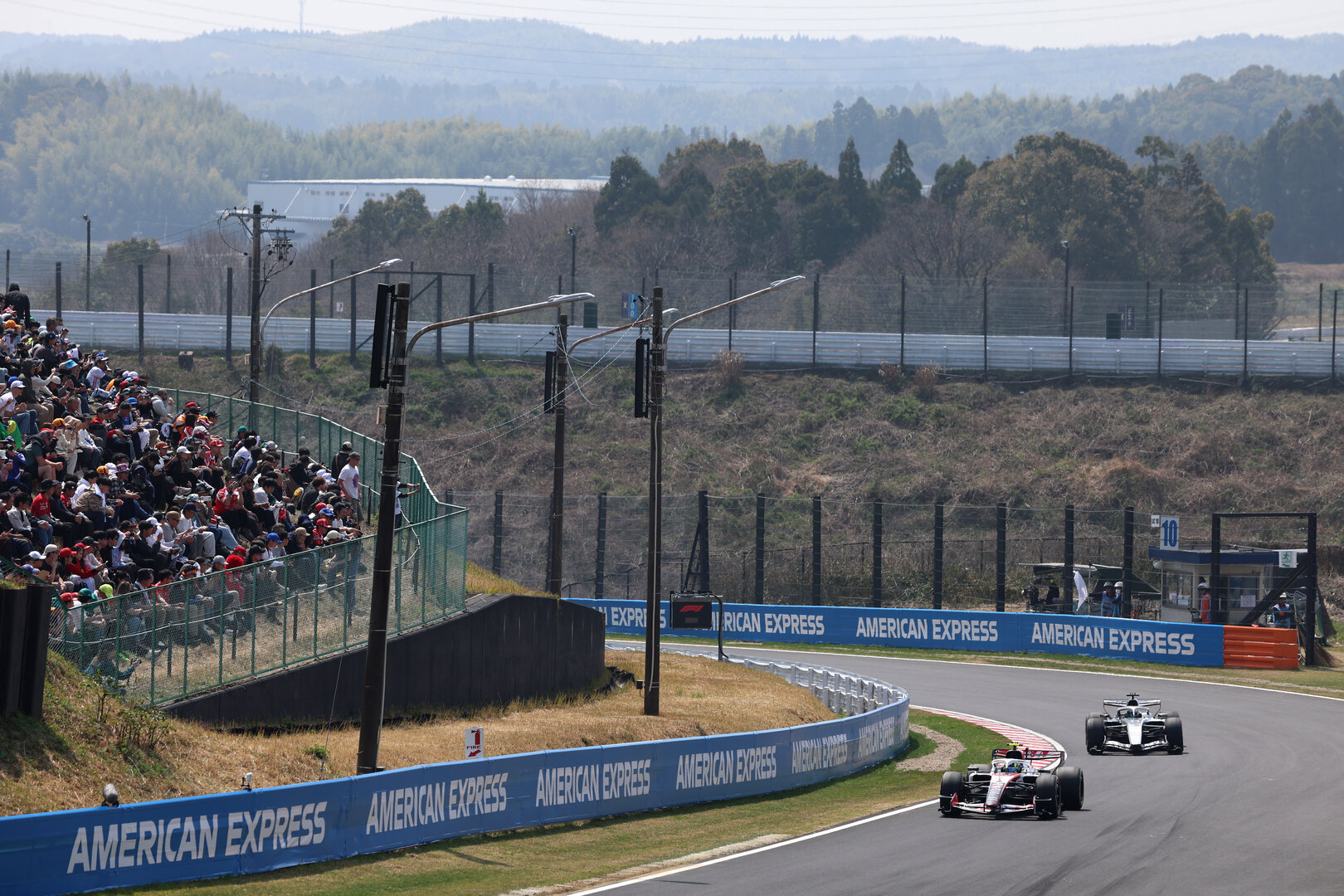 GP GIAPPONE, Oliver Bearman (GBR) Haas F1 Team VF-26.
28.03.2026. Formula 1 World Championship, Rd 3, Japanese Grand Prix, Suzuka, Japan, Qualifiche Day.
 - www.xpbimages.com, EMail: requests@xpbimages.com © Copyright: Rew / XPB Images