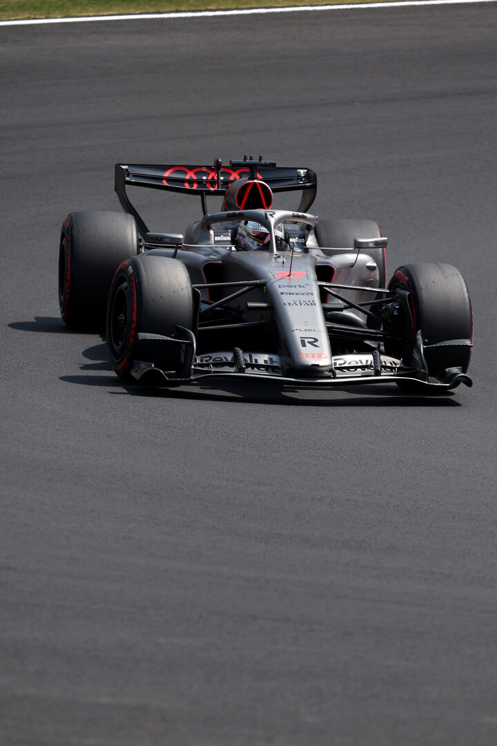 GP GIAPPONE, Nico Hulkenberg (GER) Audi F1 Team R26.
28.03.2026. Formula 1 World Championship, Rd 3, Japanese Grand Prix, Suzuka, Japan, Qualifiche Day.
 - www.xpbimages.com, EMail: requests@xpbimages.com © Copyright: Rew / XPB Images