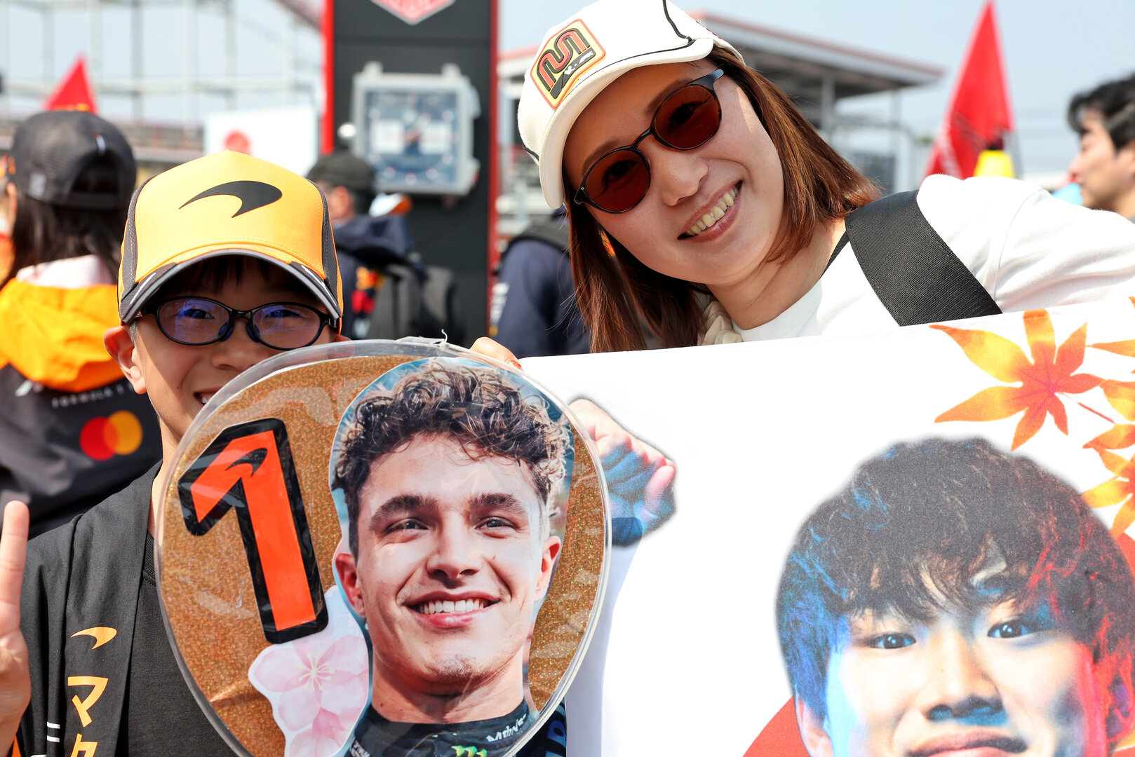 GP GIAPPONE, Circuit Atmosfera - fans.
28.03.2026. Formula 1 World Championship, Rd 3, Japanese Grand Prix, Suzuka, Japan, Qualifiche Day.
 - www.xpbimages.com, EMail: requests@xpbimages.com © Copyright: Rew / XPB Images