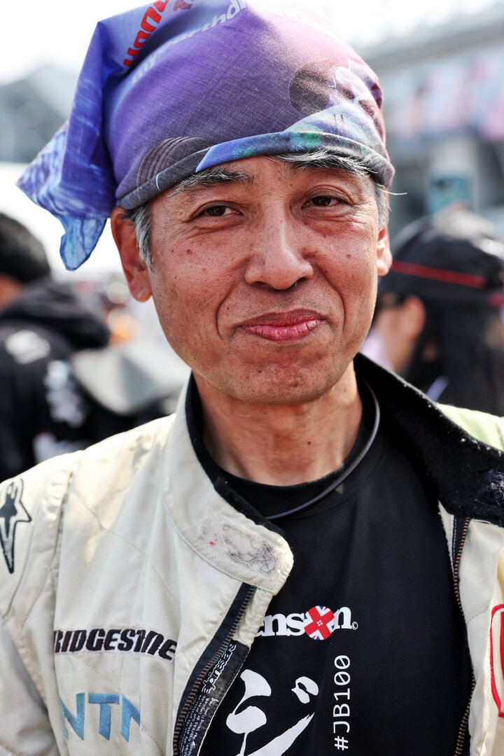 GP GIAPPONE, Circuit Atmosfera - fan.
28.03.2026. Formula 1 World Championship, Rd 3, Japanese Grand Prix, Suzuka, Japan, Qualifiche Day.
 - www.xpbimages.com, EMail: requests@xpbimages.com © Copyright: Rew / XPB Images