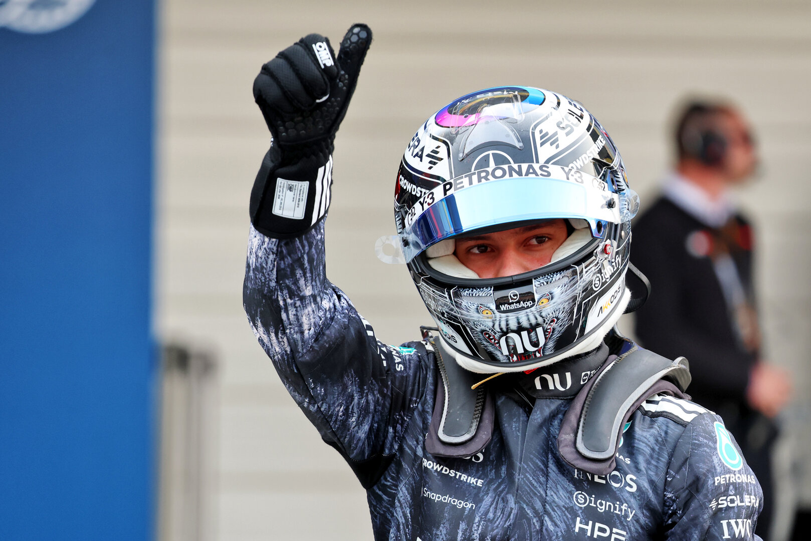 GP GIAPPONE, Andrea Kimi Antonelli (ITA) Mercedes AMG Formula One Team celebrates his pole position in qualifying parc ferme.
28.03.2026. Formula 1 World Championship, Rd 3, Japanese Grand Prix, Suzuka, Japan, Qualifiche Day.
- www.xpbimages.com, EMail: requests@xpbimages.com © Copyright: Batchelor / XPB Images