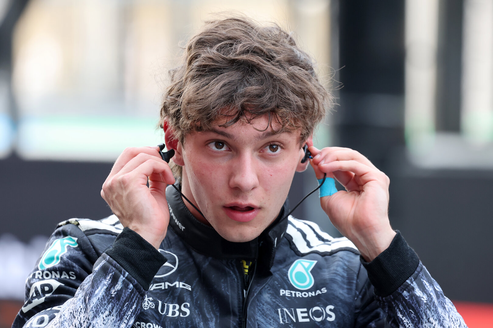 GP GIAPPONE, Pole sitter Andrea Kimi Antonelli (ITA) Mercedes AMG Formula One Team in qualifying parc ferme.
28.03.2026. Formula 1 World Championship, Rd 3, Japanese Grand Prix, Suzuka, Japan, Qualifiche Day.
- www.xpbimages.com, EMail: requests@xpbimages.com © Copyright: Charniaux / XPB Images