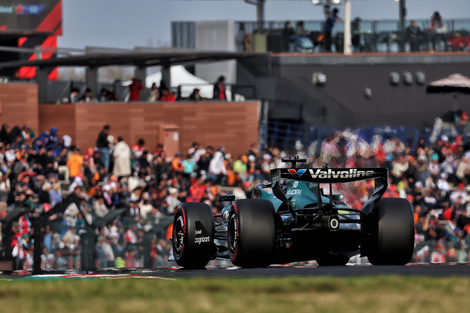 GP GIAPPONE, Lance Stroll (CDN) Aston Martin F1 Team AMR26.
28.03.2026. Formula 1 World Championship, Rd 3, Japanese Grand Prix, Suzuka, Japan, Qualifiche Day.
- www.xpbimages.com, EMail: requests@xpbimages.com © Copyright: Rew / XPB Images