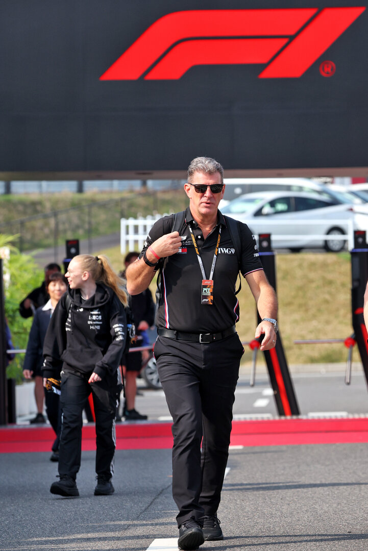 GP GIAPPONE, Graeme Lowdon (GBR) Cadillac Formula 1 Team, Team Principal.
29.03.2026. Formula 1 World Championship, Rd 3, Japanese Grand Prix, Suzuka, Japan, Gara Day.
- www.xpbimages.com, EMail: requests@xpbimages.com © Copyright: Bearne / XPB Images