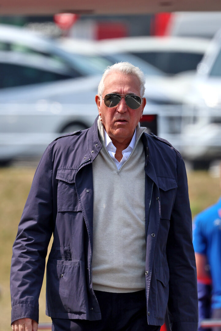 GP GIAPPONE, Lawrence Stroll (CDN) Aston Martin F1 Team Investor.
29.03.2026. Formula 1 World Championship, Rd 3, Japanese Grand Prix, Suzuka, Japan, Gara Day.
- www.xpbimages.com, EMail: requests@xpbimages.com © Copyright: Rew / XPB Images