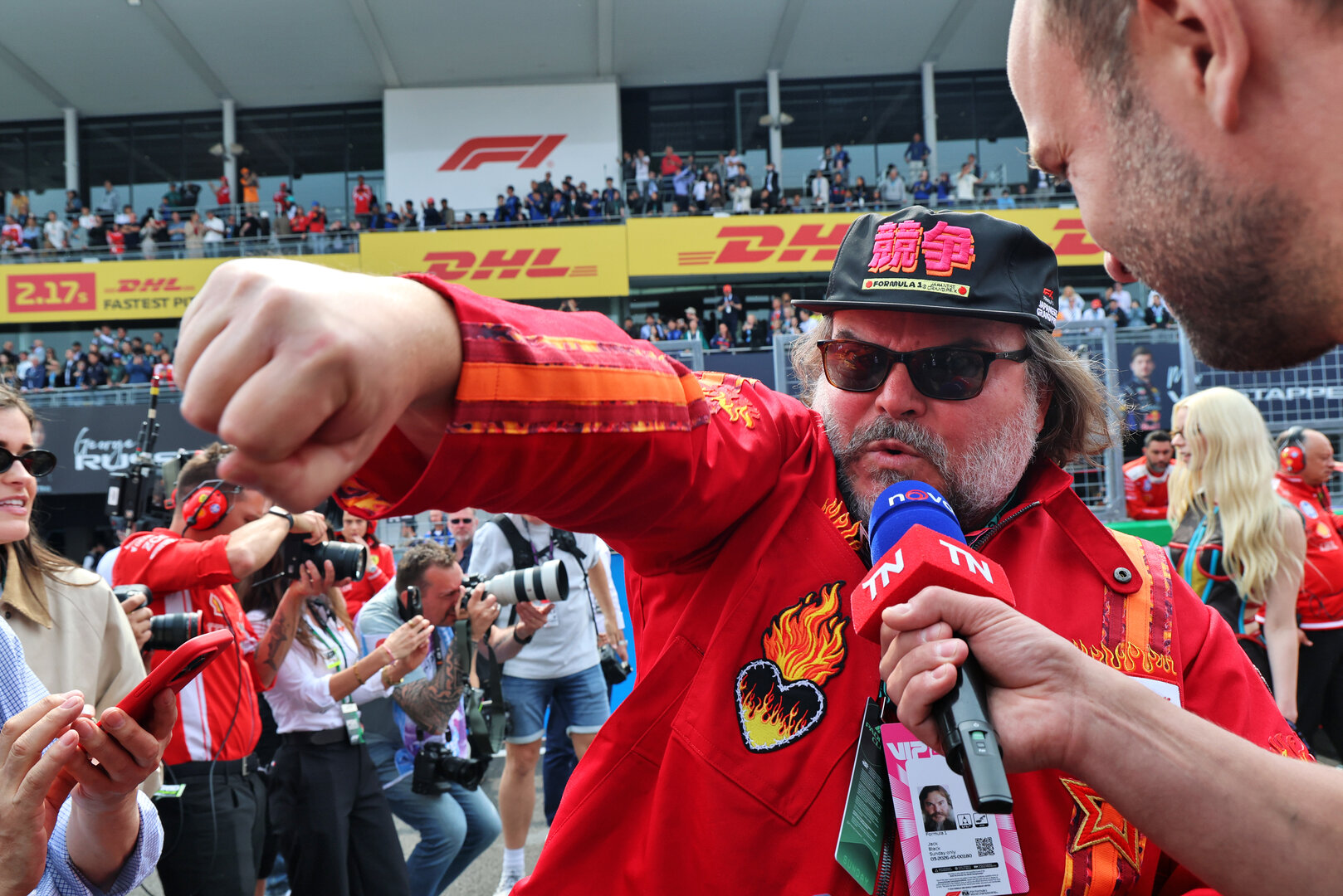 GP GIAPPONE, Jack Black (USA) Actor on the grid.
29.03.2026. Formula 1 World Championship, Rd 3, Japanese Grand Prix, Suzuka, Japan, Gara Day.
- www.xpbimages.com, EMail: requests@xpbimages.com © Copyright: Batchelor / XPB Images