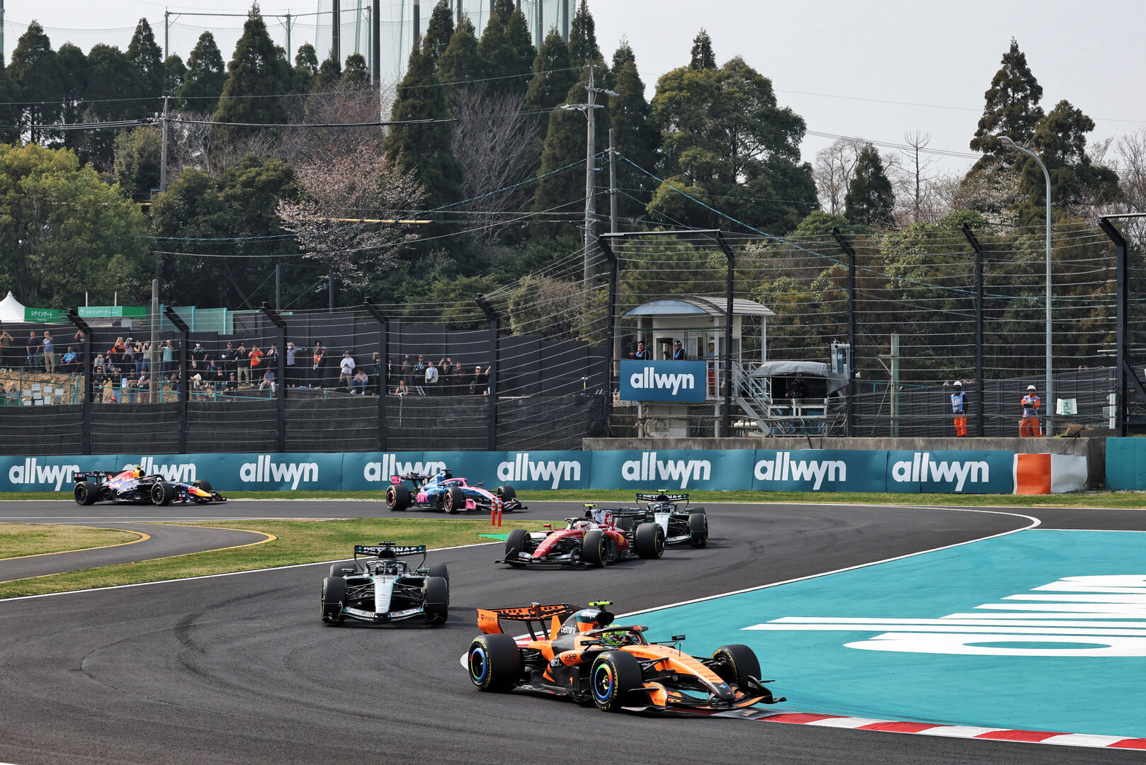 GP GIAPPONE, Lando Norris (GBR) McLaren F1 Team MCL40.
29.03.2026. Formula 1 World Championship, Rd 3, Japanese Grand Prix, Suzuka, Japan, Gara Day.
- www.xpbimages.com, EMail: requests@xpbimages.com © Copyright: Rew / XPB Images