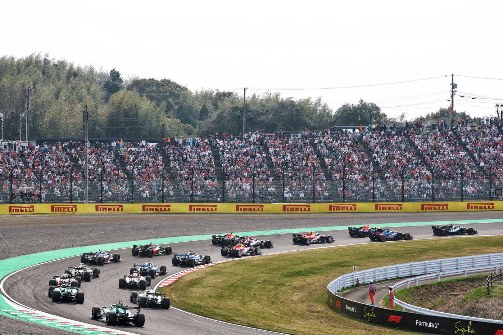 GP GIAPPONE, Lance Stroll (CDN) Aston Martin F1 Team AMR26 at the partenza of the race.
29.03.2026. Formula 1 World Championship, Rd 3, Japanese Grand Prix, Suzuka, Japan, Gara Day.
- www.xpbimages.com, EMail: requests@xpbimages.com © Copyright: Bearne / XPB Images