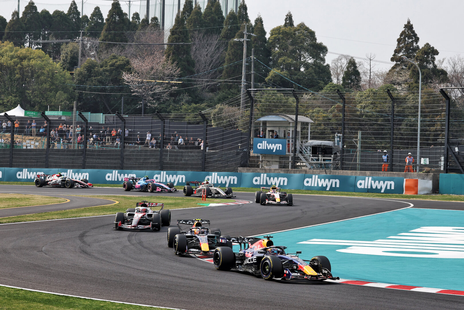 GP GIAPPONE, Max Verstappen (NLD) Red Bull Racing RB22.
29.03.2026. Formula 1 World Championship, Rd 3, Japanese Grand Prix, Suzuka, Japan, Gara Day.
- www.xpbimages.com, EMail: requests@xpbimages.com © Copyright: Rew / XPB Images