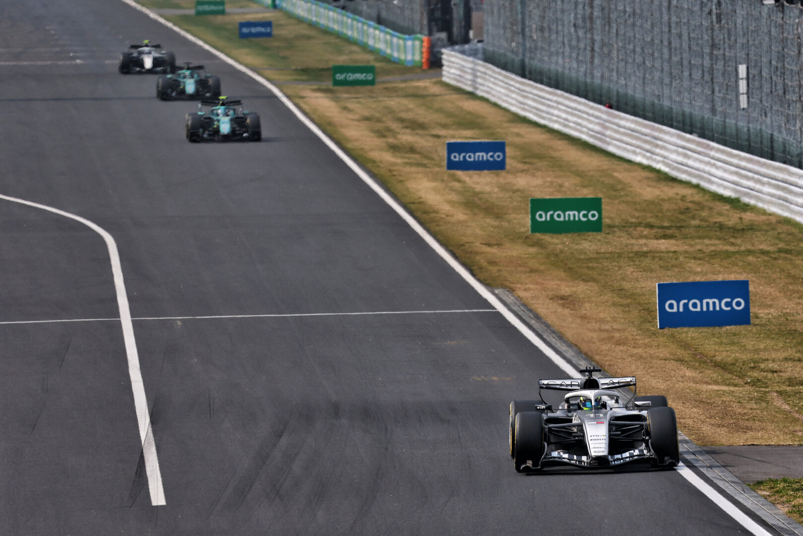 GP GIAPPONE, Sergio Perez (MEX) Cadillac Formula 1 Team MAC-26.
29.03.2026. Formula 1 World Championship, Rd 3, Japanese Grand Prix, Suzuka, Japan, Gara Day.
- www.xpbimages.com, EMail: requests@xpbimages.com © Copyright: Bearne / XPB Images