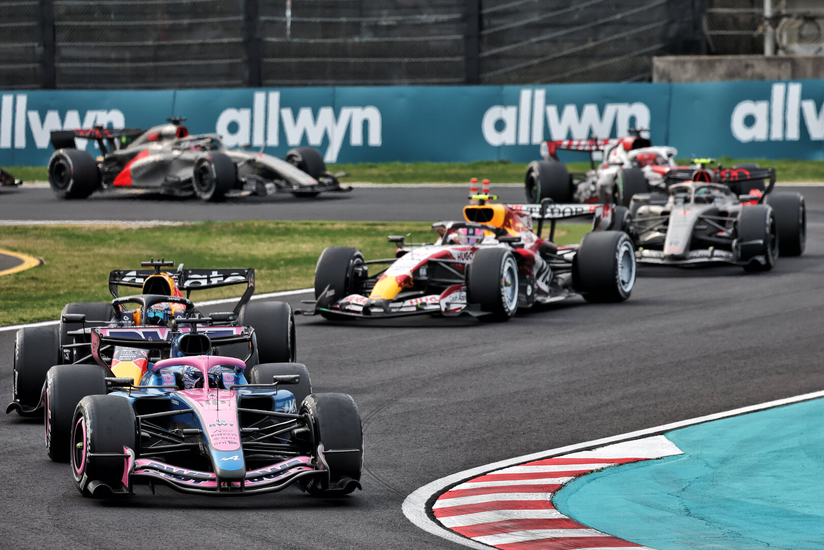 GP GIAPPONE, Pierre Gasly (FRA) Alpine F1 Team A526.
29.03.2026. Formula 1 World Championship, Rd 3, Japanese Grand Prix, Suzuka, Japan, Gara Day.
- www.xpbimages.com, EMail: requests@xpbimages.com © Copyright: Rew / XPB Images