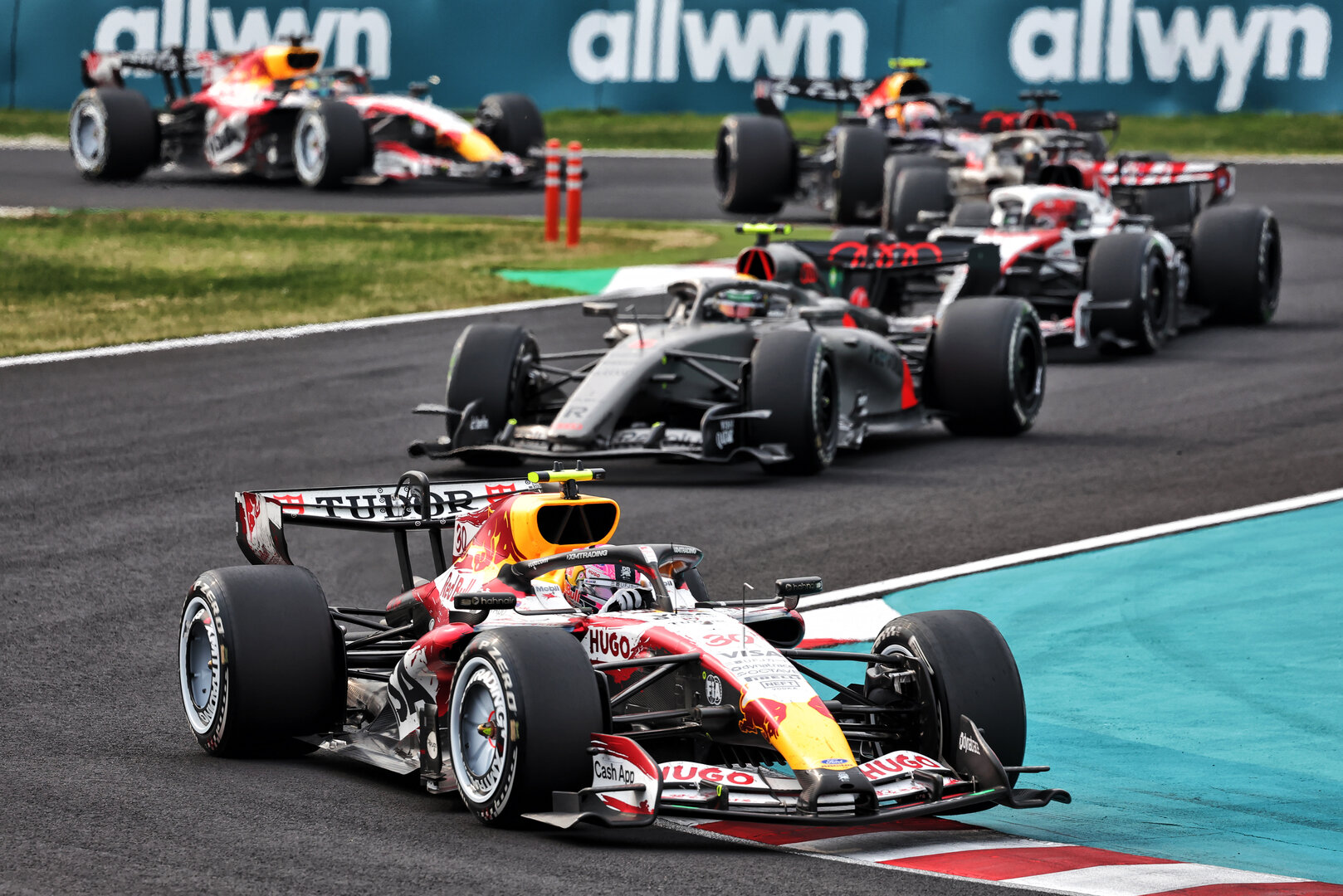 GP GIAPPONE, Liam Lawson (NZL) Racing Bulls Formula One Team VCARB 03.
29.03.2026. Formula 1 World Championship, Rd 3, Japanese Grand Prix, Suzuka, Japan, Gara Day.
 - www.xpbimages.com, EMail: requests@xpbimages.com © Copyright: Rew / XPB Images