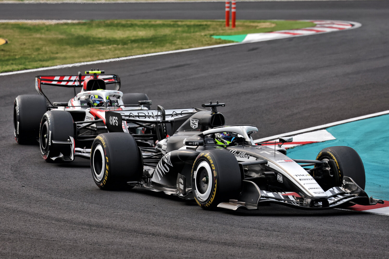 GP GIAPPONE, Sergio Perez (MEX) Cadillac Formula 1 Team MAC-26.
29.03.2026. Formula 1 World Championship, Rd 3, Japanese Grand Prix, Suzuka, Japan, Gara Day.
 - www.xpbimages.com, EMail: requests@xpbimages.com © Copyright: Rew / XPB Images