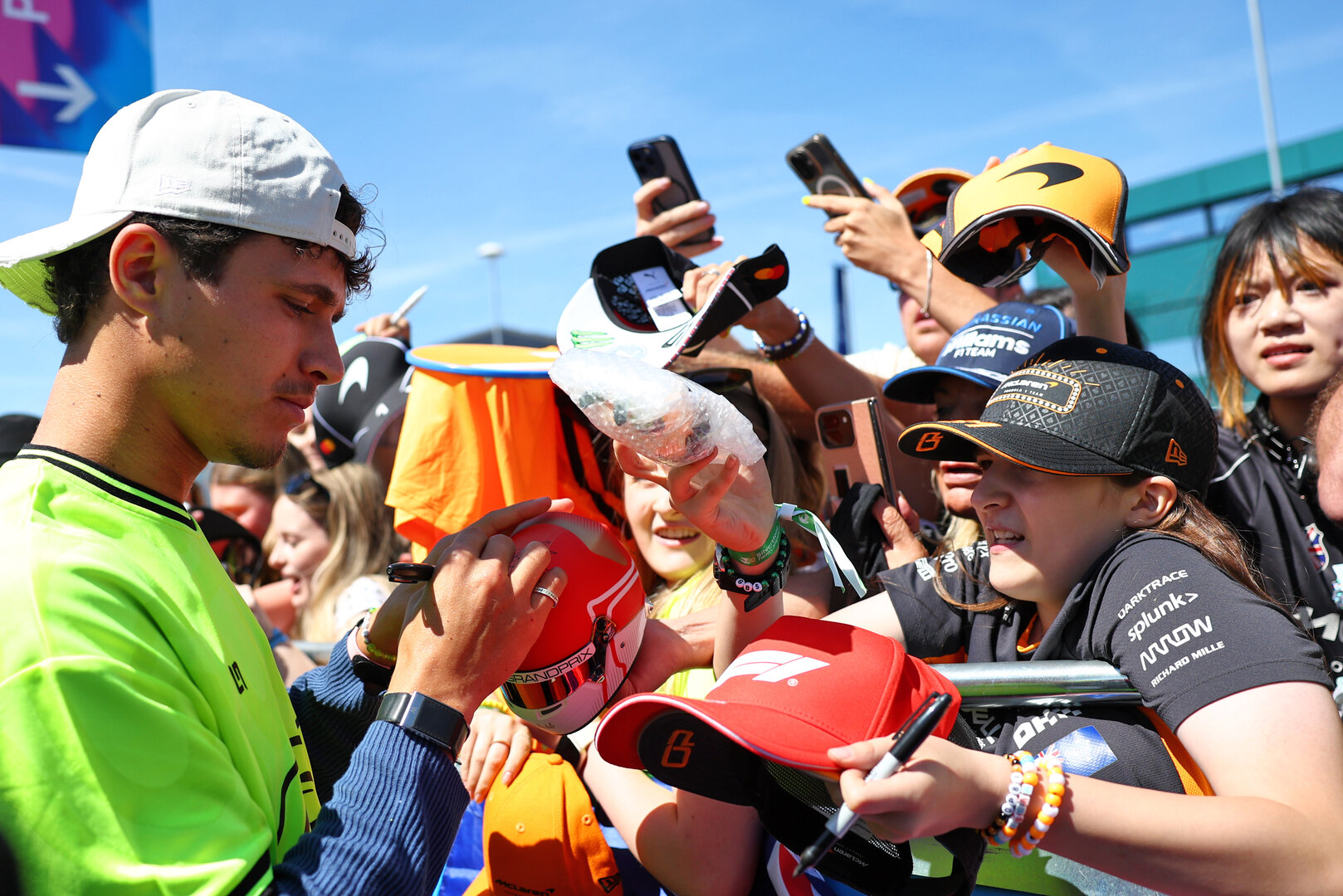 GP GRAN BRETAGNA, Lando Norris (GBR) McLaren F1 Team with fans.
02.07.2026. Formula 1 World Championship, Rd 9, British Grand Prix, Silverstone, England, Preparation Day.
 - www.xpbimages.com, EMail: requests@xpbimages.com © Copyright: Patching / XPB Images