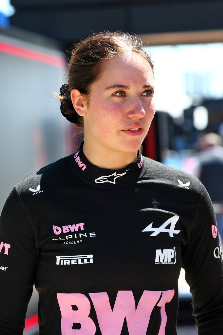 GP GRAN BRETAGNA, Nina Gademan (NLD) Alpine Academy Driver.
02.07.2026. Formula 1 World Championship, Rd 9, British Grand Prix, Silverstone, England, Preparation Day.
- www.xpbimages.com, EMail: requests@xpbimages.com © Copyright: Bearne / XPB Images