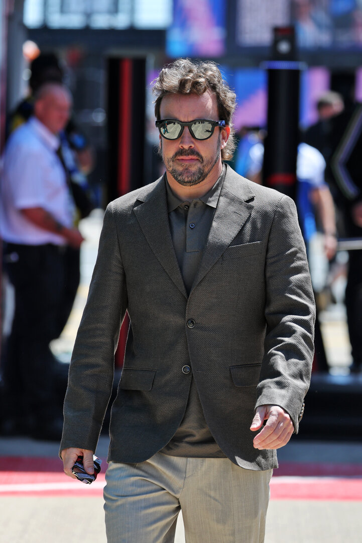 GP GRAN BRETAGNA, Fernando Alonso (ESP) Aston Martin F1 Team.
02.07.2026. Formula 1 World Championship, Rd 9, British Grand Prix, Silverstone, England, Preparation Day.
- www.xpbimages.com, EMail: requests@xpbimages.com © Copyright: Moy / XPB Images