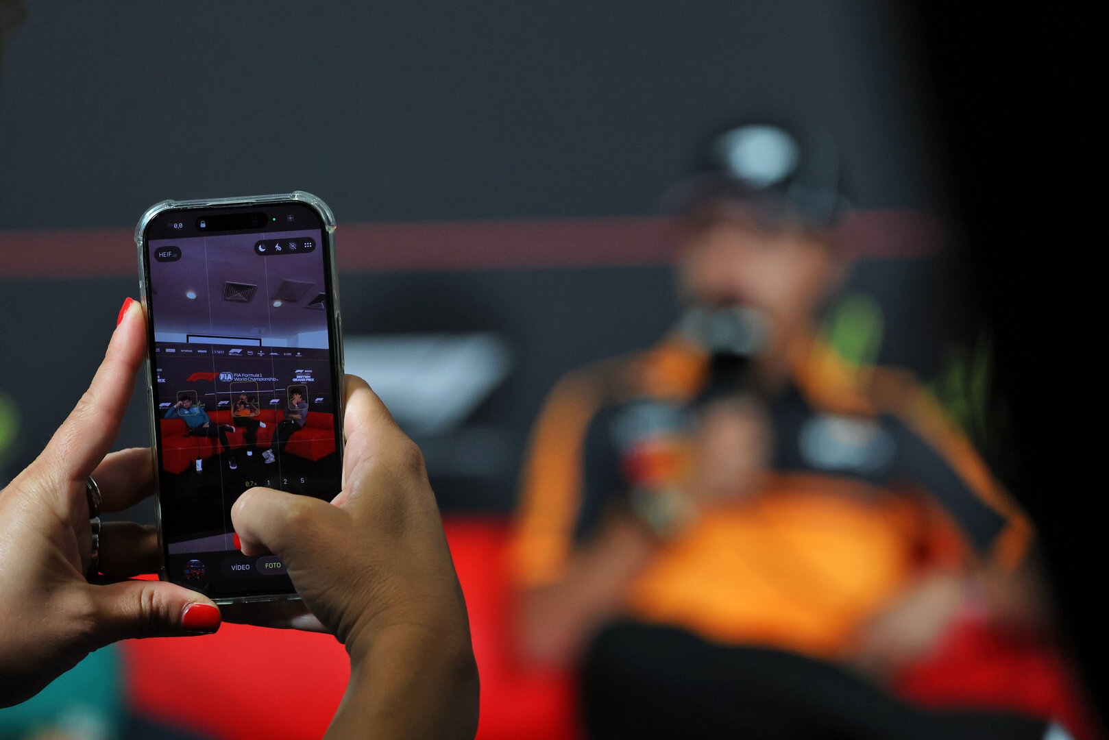 GP GRAN BRETAGNA, Lando Norris (GBR) McLaren F1 Team in the FIA Press Conference.
02.07.2026. Formula 1 World Championship, Rd 9, British Grand Prix, Silverstone, England, Preparation Day.
- www.xpbimages.com, EMail: requests@xpbimages.com © Copyright: Moy / XPB Images