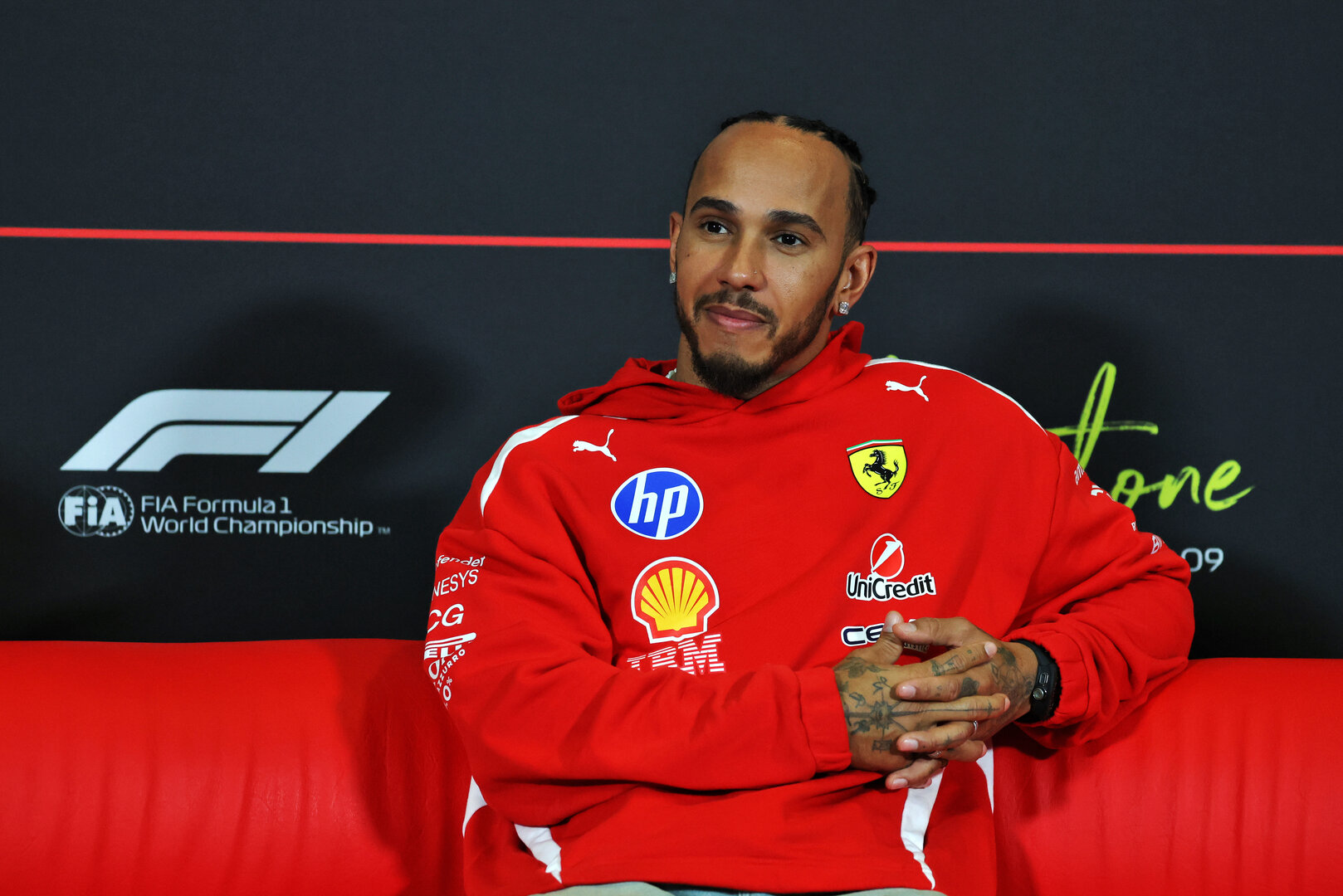 GP GRAN BRETAGNA, Lewis Hamilton (GBR) Ferrari in the FIA Press Conference.
02.07.2026. Formula 1 World Championship, Rd 9, British Grand Prix, Silverstone, England, Preparation Day.
- www.xpbimages.com, EMail: requests@xpbimages.com © Copyright: Moy / XPB Images