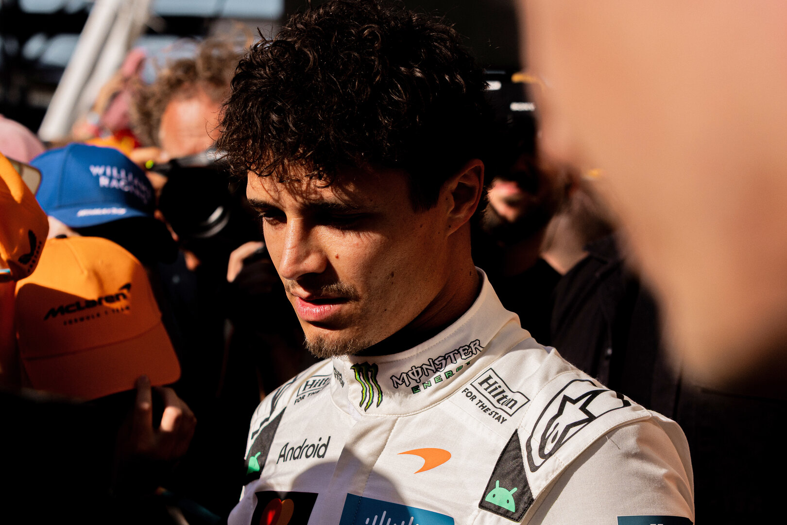 GP GRAN BRETAGNA, Lando Norris (GBR) McLaren F1 Team.
02.07.2026. Formula 1 World Championship, Rd 9, British Grand Prix, Silverstone, England, Preparation Day.
- www.xpbimages.com, EMail: requests@xpbimages.com © Copyright: Denny / XPB Images