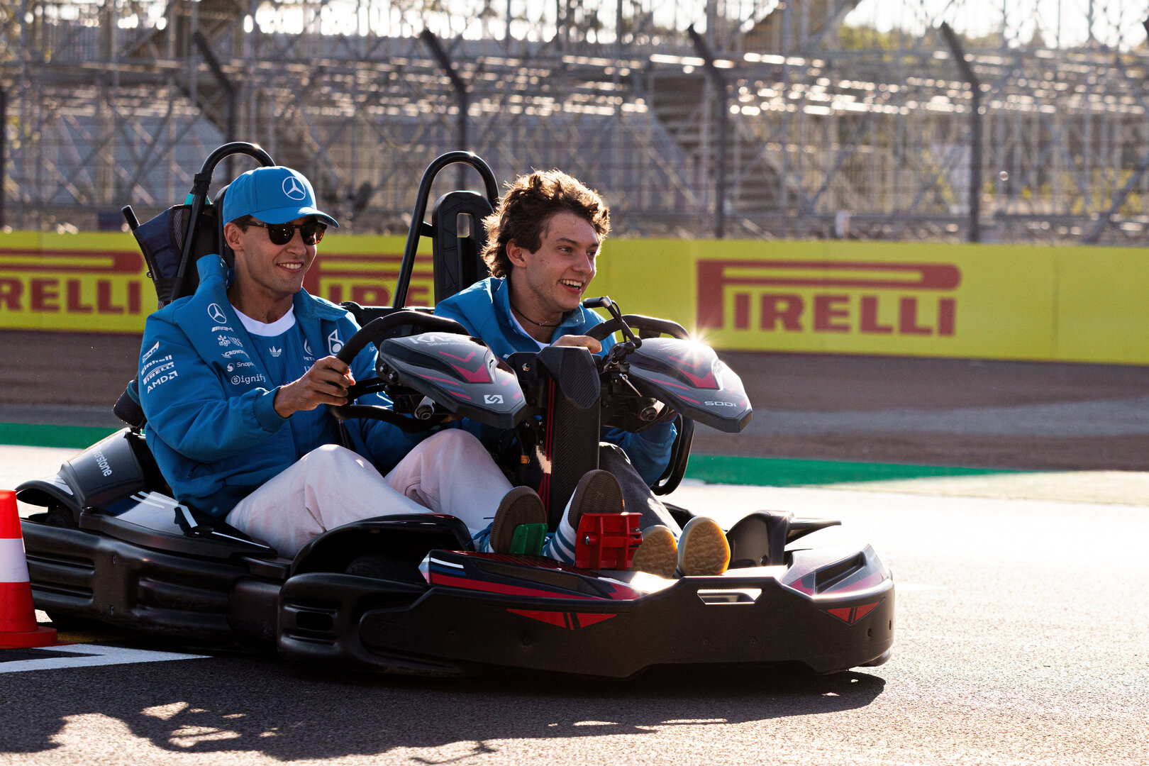 GP GRAN BRETAGNA, (L to R): George Russell (GBR) Mercedes AMG Formula One Team e team mate Andrea Kimi Antonelli (ITA) Mercedes AMG Formula One Team karting.
02.07.2026. Formula 1 World Championship, Rd 9, British Grand Prix, Silverstone, England, Preparation Day.
 - www.xpbimages.com, EMail: requests@xpbimages.com © Copyright: Denny / XPB Images