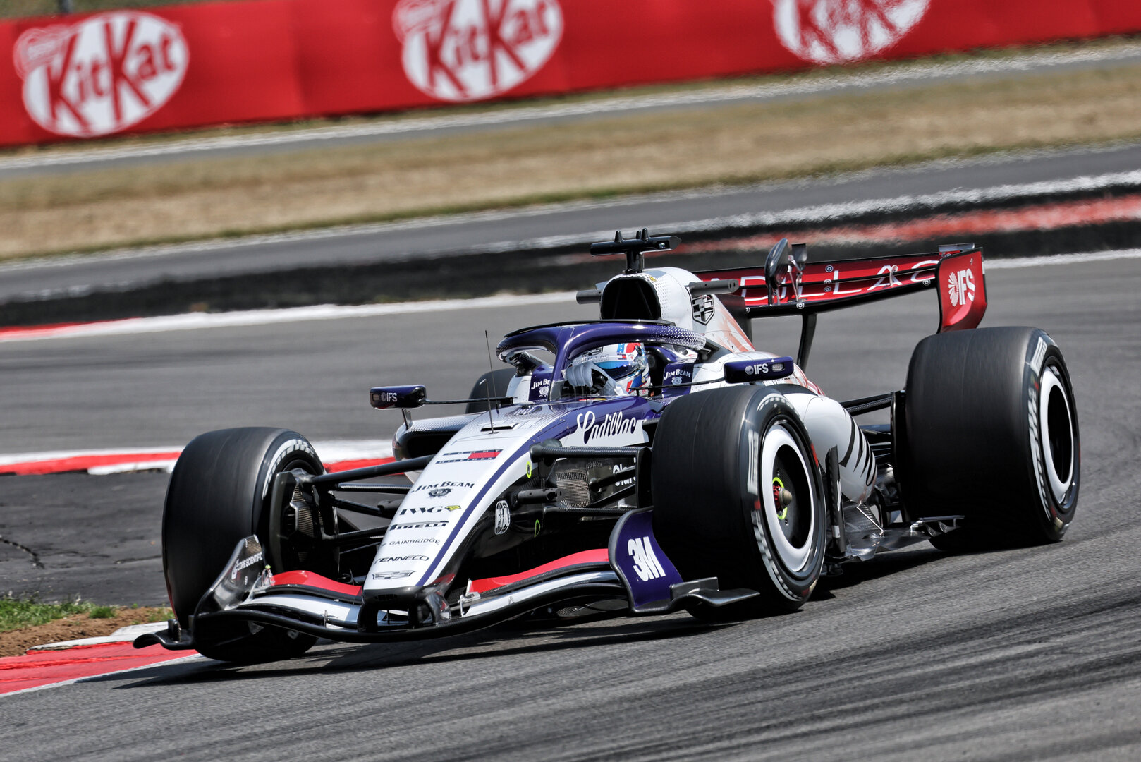 GP GRAN BRETAGNA, Sergio Perez (MEX) Cadillac Formula 1 Team MAC-26.
03.07.2026. Formula 1 World Championship, Rd 9, British Grand Prix, Silverstone, England, Sprint Qualifiche Day.
- www.xpbimages.com, EMail: requests@xpbimages.com © Copyright: Moy / XPB Images