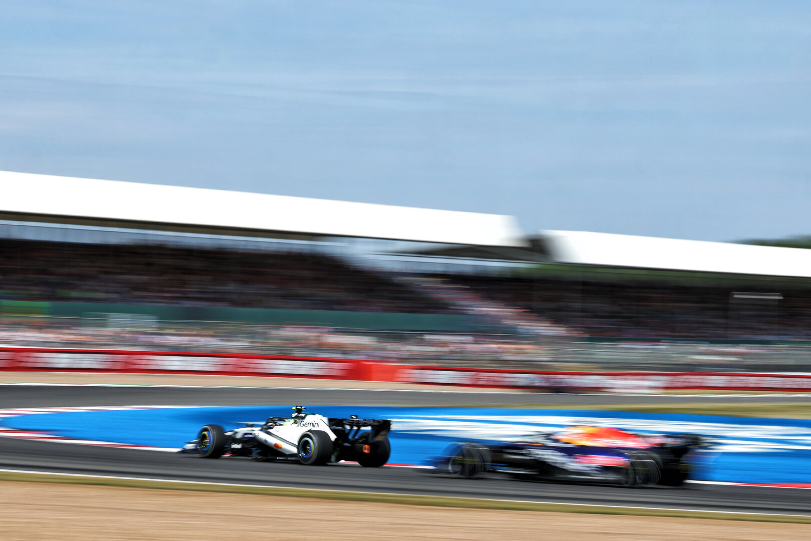 GP GRAN BRETAGNA, Lando Norris (GBR) McLaren F1 Team MCL40.
03.07.2026. Formula 1 World Championship, Rd 9, British Grand Prix, Silverstone, England, Sprint Qualifiche Day.
- www.xpbimages.com, EMail: requests@xpbimages.com © Copyright: Bearne / XPB Images