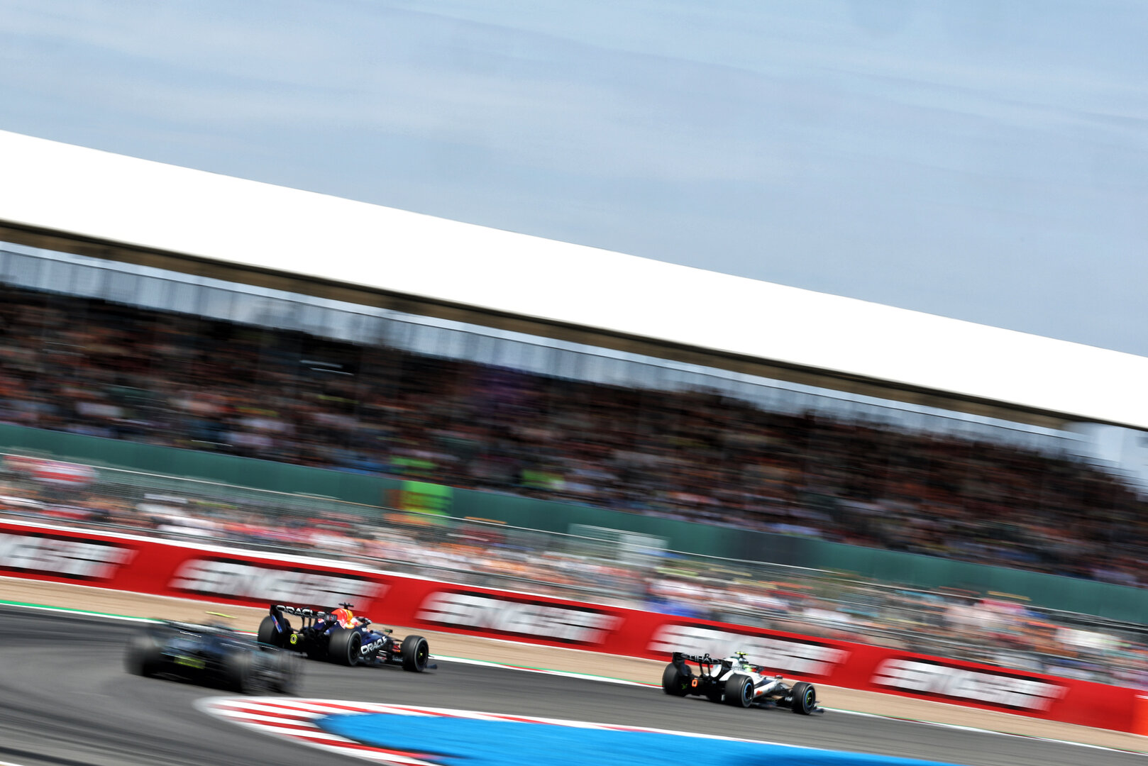 GP GRAN BRETAGNA, Max Verstappen (NLD) Red Bull Racing RB22.
03.07.2026. Formula 1 World Championship, Rd 9, British Grand Prix, Silverstone, England, Sprint Qualifiche Day.
- www.xpbimages.com, EMail: requests@xpbimages.com © Copyright: Bearne / XPB Images