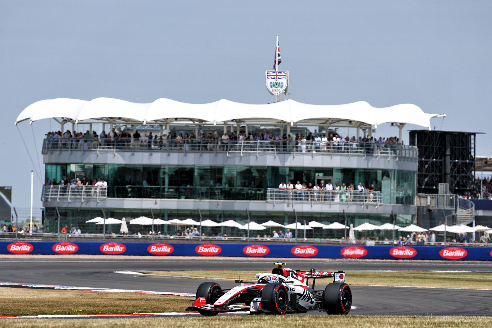 GP GRAN BRETAGNA, Oliver Bearman (GBR) Haas F1 Team VF-26.
03.07.2026. Formula 1 World Championship, Rd 9, British Grand Prix, Silverstone, England, Sprint Qualifiche Day.
- www.xpbimages.com, EMail: requests@xpbimages.com © Copyright: Bearne / XPB Images