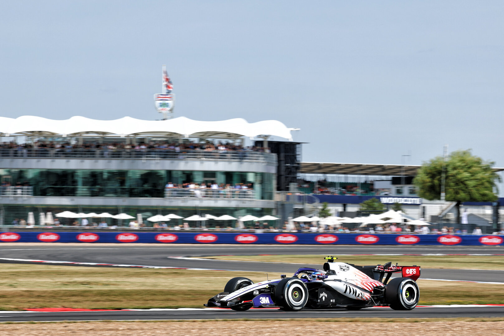 GP GRAN BRETAGNA, Valtteri Bottas (FIN) Cadillac Formula 1 Team MAC-26.
03.07.2026. Formula 1 World Championship, Rd 9, British Grand Prix, Silverstone, England, Sprint Qualifiche Day.
- www.xpbimages.com, EMail: requests@xpbimages.com © Copyright: Bearne / XPB Images