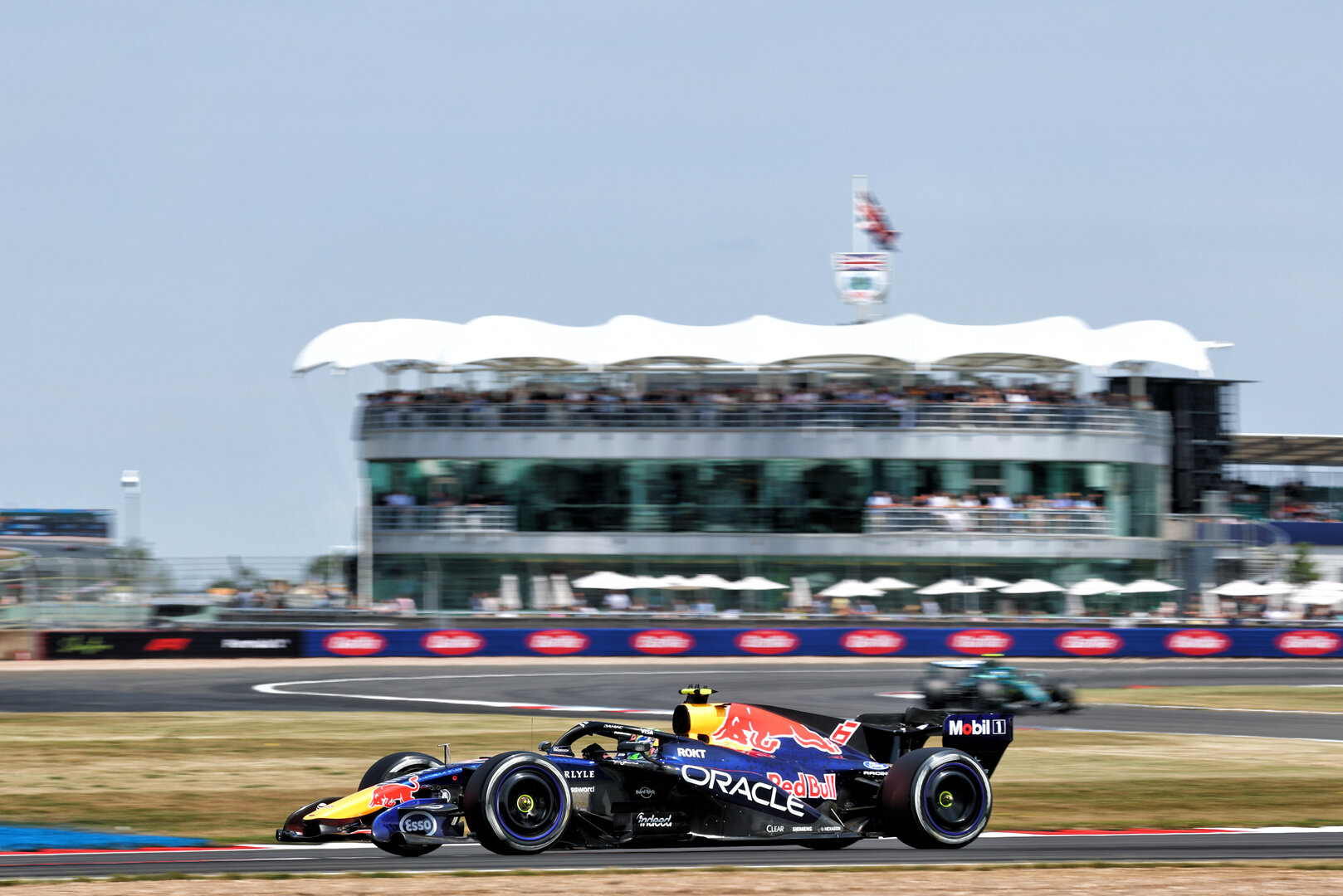 GP GRAN BRETAGNA, Isack Hadjar (FRA) Red Bull Racing RB22.
03.07.2026. Formula 1 World Championship, Rd 9, British Grand Prix, Silverstone, England, Sprint Qualifiche Day.
- www.xpbimages.com, EMail: requests@xpbimages.com © Copyright: Bearne / XPB Images