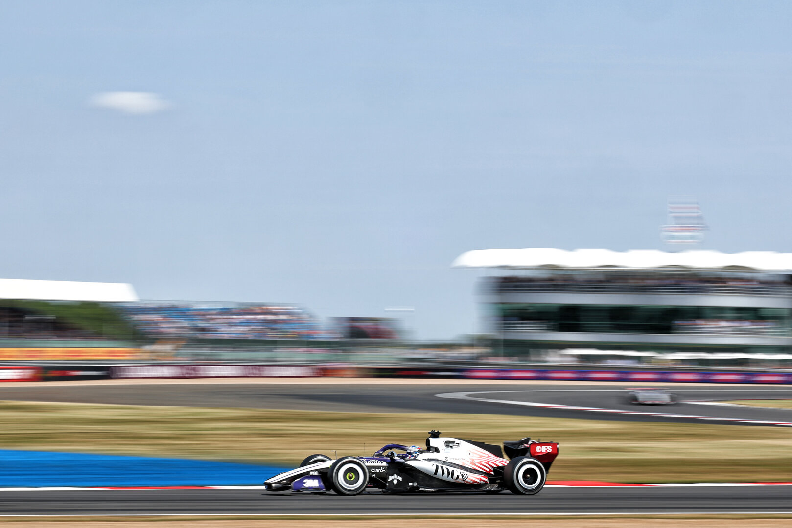 GP GRAN BRETAGNA, Sergio Perez (MEX) Cadillac Formula 1 Team MAC-26.
03.07.2026. Formula 1 World Championship, Rd 9, British Grand Prix, Silverstone, England, Sprint Qualifiche Day.
- www.xpbimages.com, EMail: requests@xpbimages.com © Copyright: Bearne / XPB Images