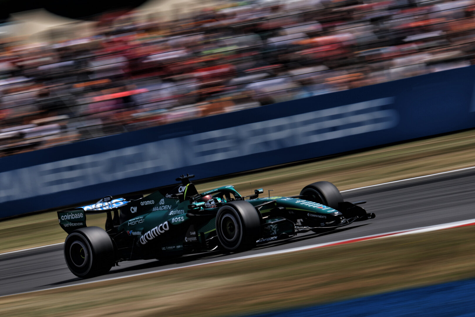 GP GRAN BRETAGNA, Lance Stroll (CDN) Aston Martin F1 Team AMR26.
03.07.2026. Formula 1 World Championship, Rd 9, British Grand Prix, Silverstone, England, Sprint Qualifiche Day.
- www.xpbimages.com, EMail: requests@xpbimages.com © Copyright: Charniaux / XPB Images