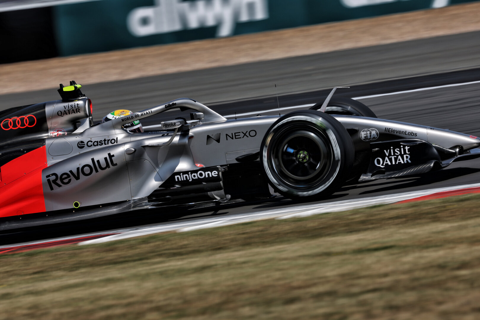 GP GRAN BRETAGNA, Gabriel Bortoleto (BRA) Audi F1 Team R26.
03.07.2026. Formula 1 World Championship, Rd 9, British Grand Prix, Silverstone, England, Sprint Qualifiche Day.
- www.xpbimages.com, EMail: requests@xpbimages.com © Copyright: Dunbar / XPB Images