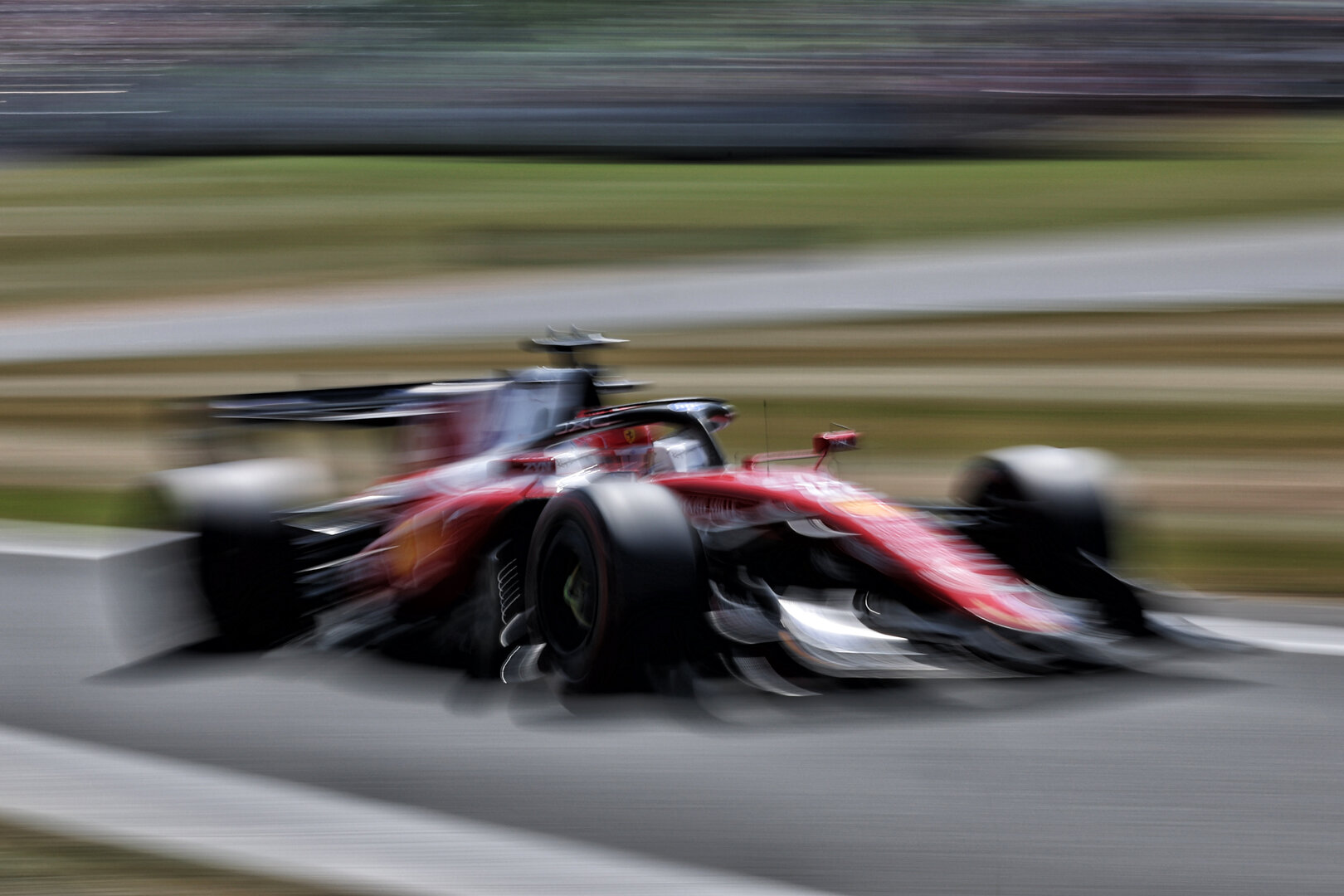 GP GRAN BRETAGNA, Charles Leclerc (MON) Ferrari SF-26.
03.07.2026. Formula 1 World Championship, Rd 9, British Grand Prix, Silverstone, England, Sprint Qualifiche Day.
- www.xpbimages.com, EMail: requests@xpbimages.com © Copyright: Dunbar / XPB Images