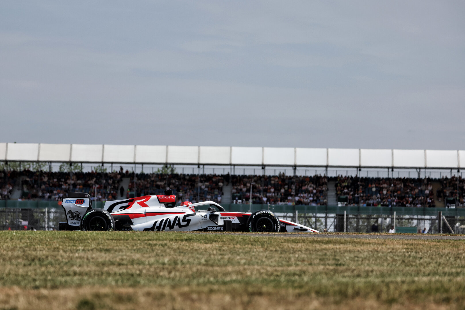 GP GRAN BRETAGNA, Esteban Ocon (FRA) Haas F1 Team VF-26.
03.07.2026. Formula 1 World Championship, Rd 9, British Grand Prix, Silverstone, England, Sprint Qualifiche Day.
- www.xpbimages.com, EMail: requests@xpbimages.com © Copyright: Dunbar / XPB Images