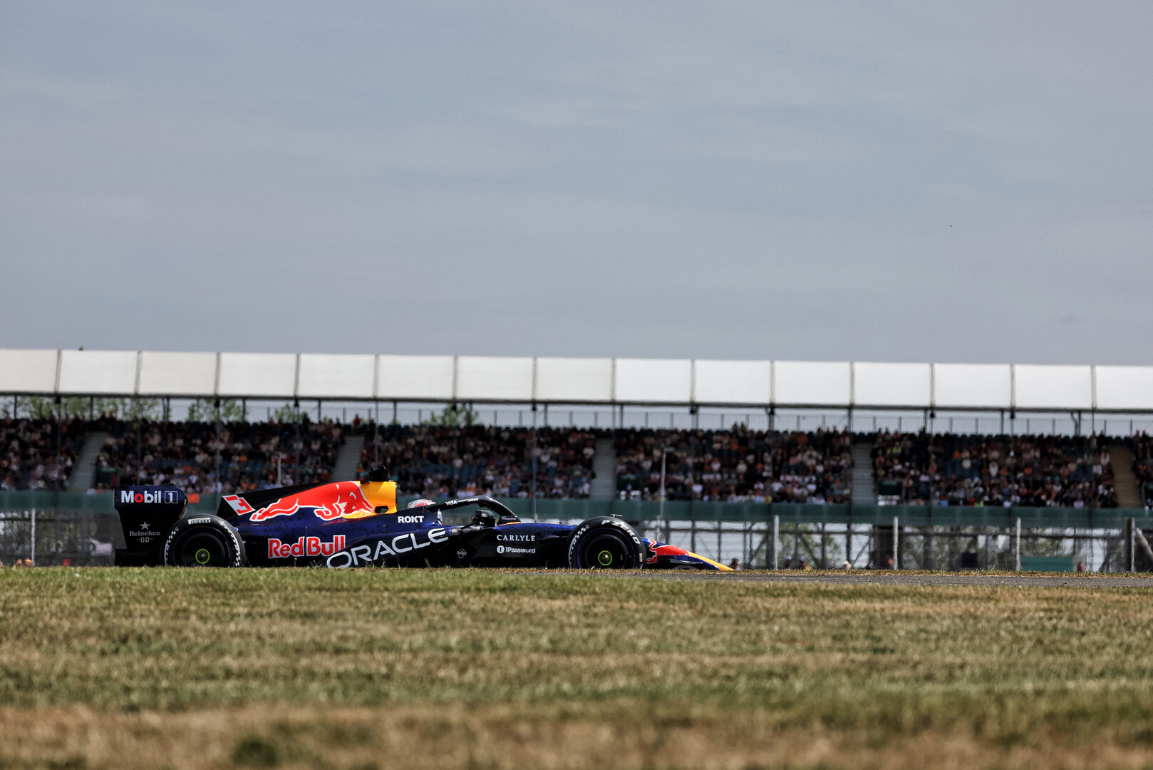 GP GRAN BRETAGNA, Max Verstappen (NLD) Red Bull Racing RB22.
03.07.2026. Formula 1 World Championship, Rd 9, British Grand Prix, Silverstone, England, Sprint Qualifiche Day.
- www.xpbimages.com, EMail: requests@xpbimages.com © Copyright: Dunbar / XPB Images