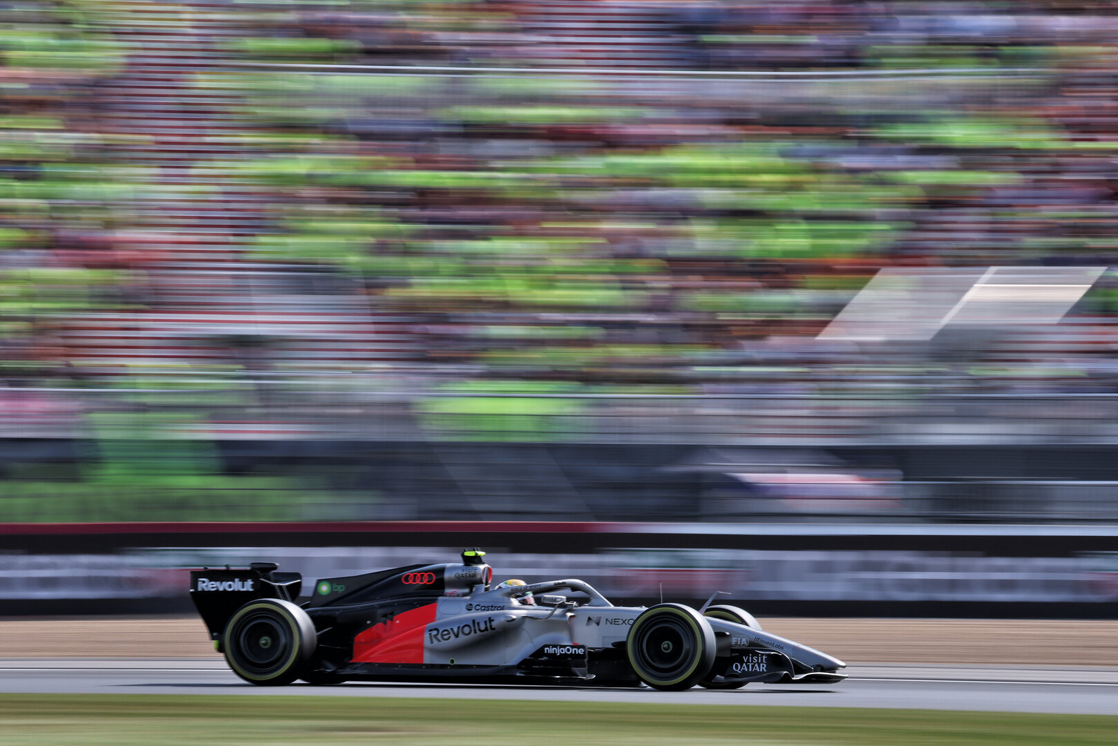 GP GRAN BRETAGNA, Gabriel Bortoleto (BRA) Audi F1 Team R26.
03.07.2026. Formula 1 World Championship, Rd 9, British Grand Prix, Silverstone, England, Sprint Qualifiche Day.
- www.xpbimages.com, EMail: requests@xpbimages.com © Copyright: Moy / XPB Images