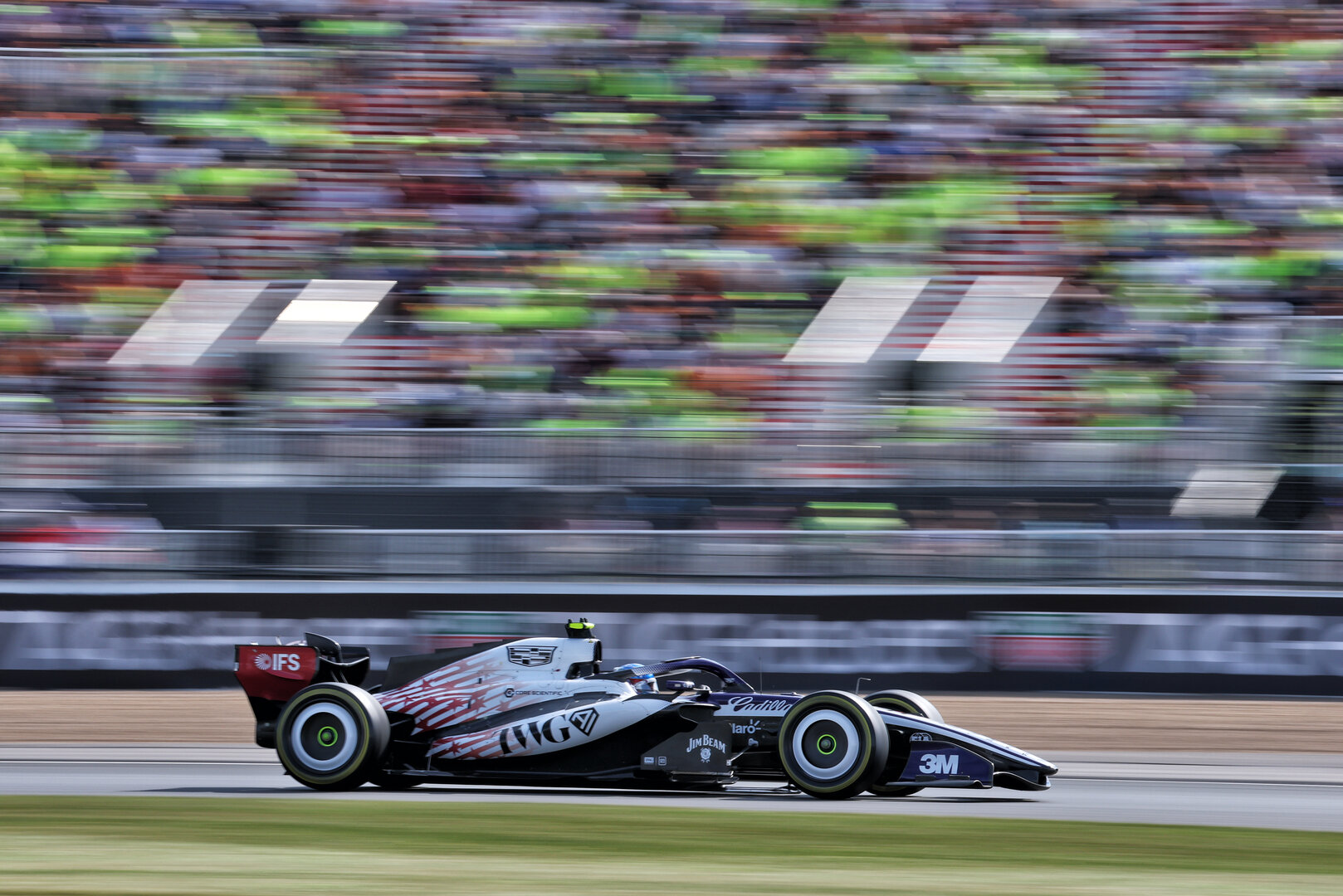 GP GRAN BRETAGNA, Valtteri Bottas (FIN) Cadillac Formula 1 Team MAC-26.
03.07.2026. Formula 1 World Championship, Rd 9, British Grand Prix, Silverstone, England, Sprint Qualifiche Day.
- www.xpbimages.com, EMail: requests@xpbimages.com © Copyright: Moy / XPB Images