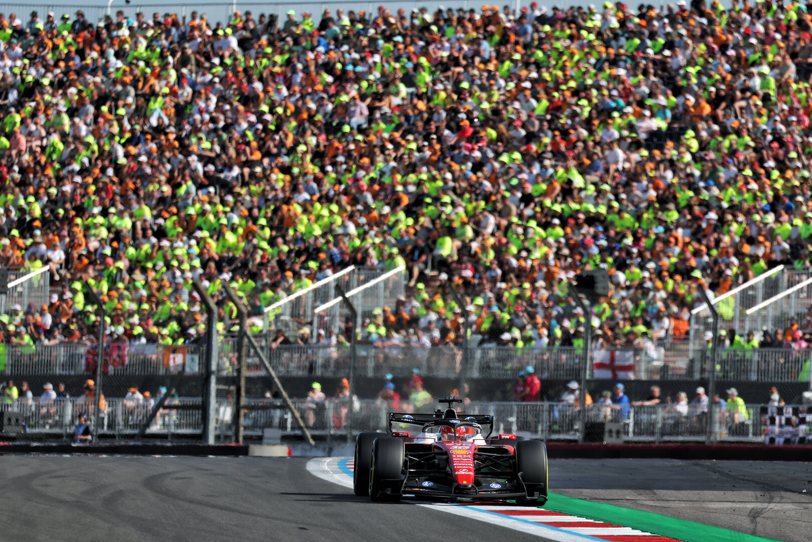 GP GRAN BRETAGNA, Charles Leclerc (MON) Ferrari SF-26.
03.07.2026. Formula 1 World Championship, Rd 9, British Grand Prix, Silverstone, England, Sprint Qualifiche Day.
- www.xpbimages.com, EMail: requests@xpbimages.com © Copyright: Moy / XPB Images