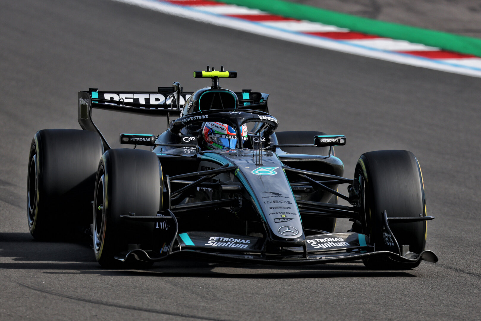 GP GRAN BRETAGNA, Andrea Kimi Antonelli (ITA) Mercedes AMG Formula One Team W17.
03.07.2026. Formula 1 World Championship, Rd 9, British Grand Prix, Silverstone, England, Sprint Qualifiche Day.
- www.xpbimages.com, EMail: requests@xpbimages.com © Copyright: Moy / XPB Images