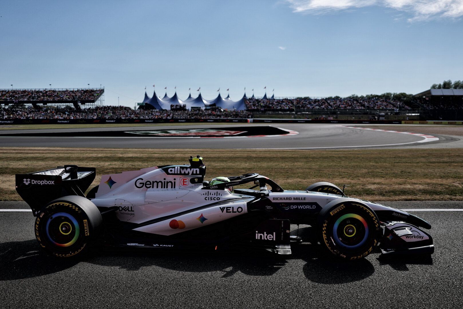 GP GRAN BRETAGNA, Lando Norris (GBR) McLaren F1 Team MCL40.
03.07.2026. Formula 1 World Championship, Rd 9, British Grand Prix, Silverstone, England, Sprint Qualifiche Day.
- www.xpbimages.com, EMail: requests@xpbimages.com © Copyright: Charniaux / XPB Images