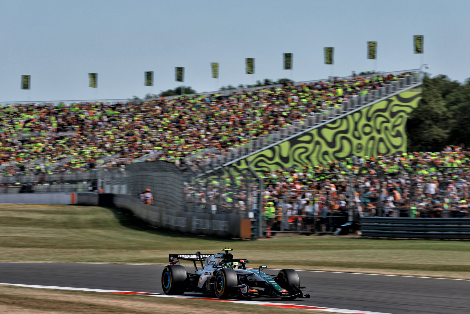 GP GRAN BRETAGNA, Lando Norris (GBR) McLaren F1 Team MCL40.
03.07.2026. Formula 1 World Championship, Rd 9, British Grand Prix, Silverstone, England, Sprint Qualifiche Day.
- www.xpbimages.com, EMail: requests@xpbimages.com © Copyright: Charniaux / XPB Images