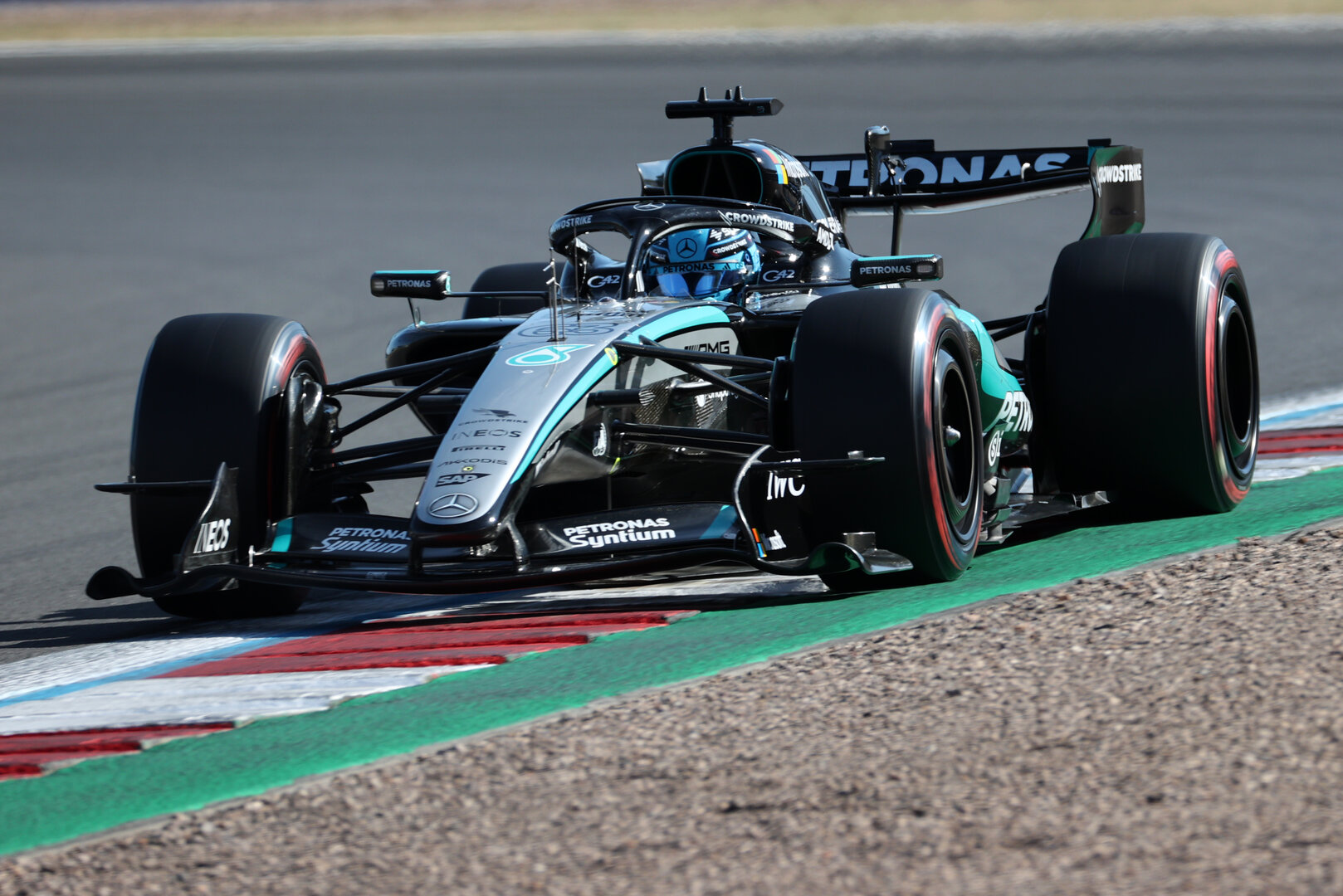 GP GRAN BRETAGNA, George Russell (GBR) Mercedes AMG Formula One Team W17.
03.07.2026. Formula 1 World Championship, Rd 9, British Grand Prix, Silverstone, England, Sprint Qualifiche Day.
- www.xpbimages.com, EMail: requests@xpbimages.com © Copyright: Davenport / XPB Images
