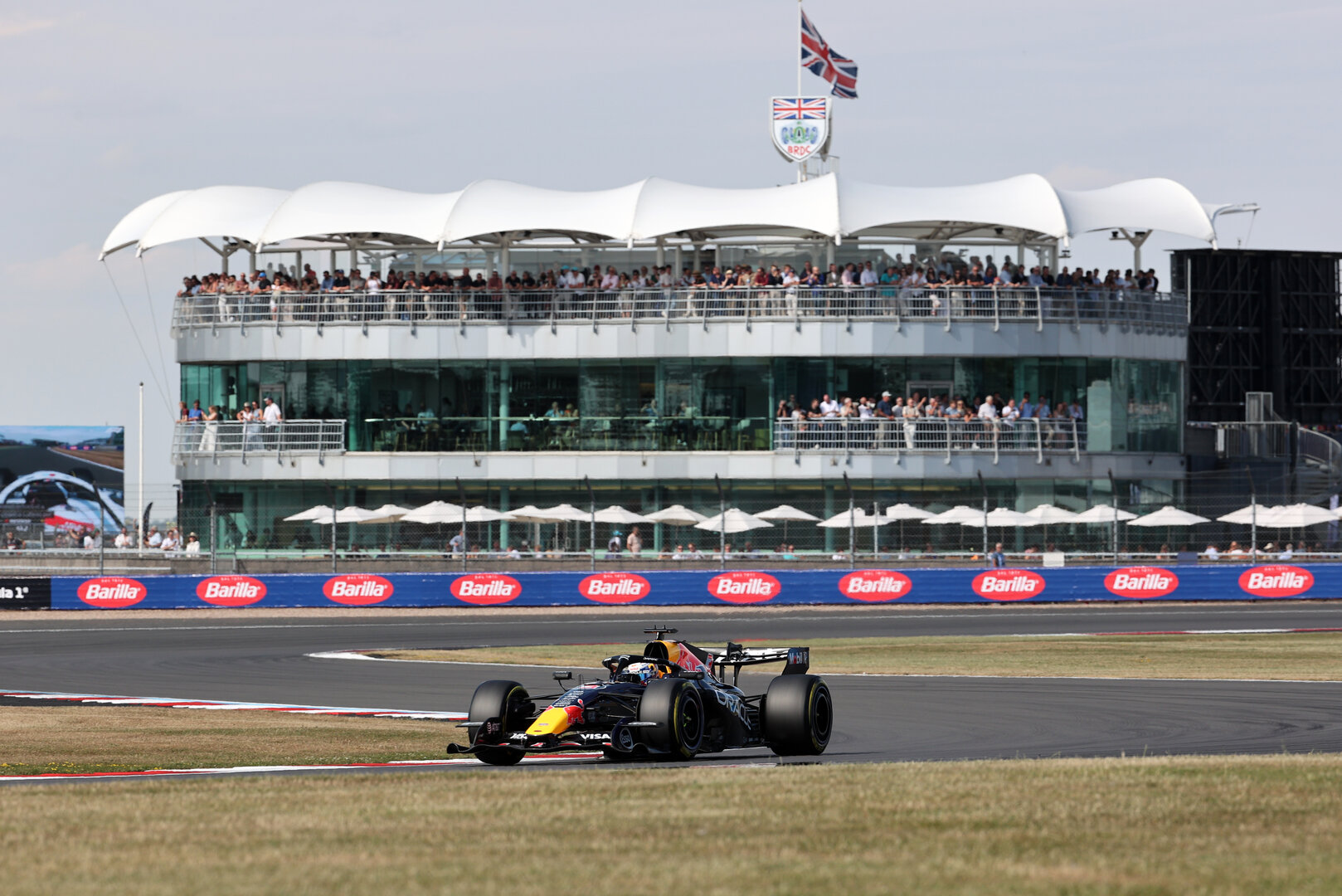 GP GRAN BRETAGNA, Max Verstappen (NLD) Red Bull Racing RB22.
03.07.2026. Formula 1 World Championship, Rd 9, British Grand Prix, Silverstone, England, Sprint Qualifiche Day.
- www.xpbimages.com, EMail: requests@xpbimages.com © Copyright: Davenport / XPB Images