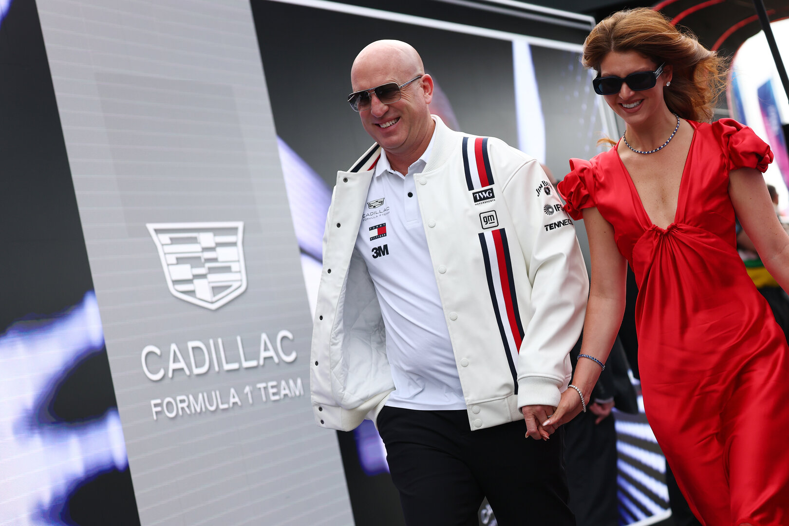 GP GRAN BRETAGNA, (L to R): Dan Towriss (USA) Cadillac F1 Team e TWG Motorsports CEO with sua moglie Cassidy Towriss (USA).
04.07.2026. Formula 1 World Championship, Rd 9, British Grand Prix, Silverstone, England, Sprint e Qualifiche Day.
- www.xpbimages.com, EMail: requests@xpbimages.com © Copyright: Bearne / XPB Images