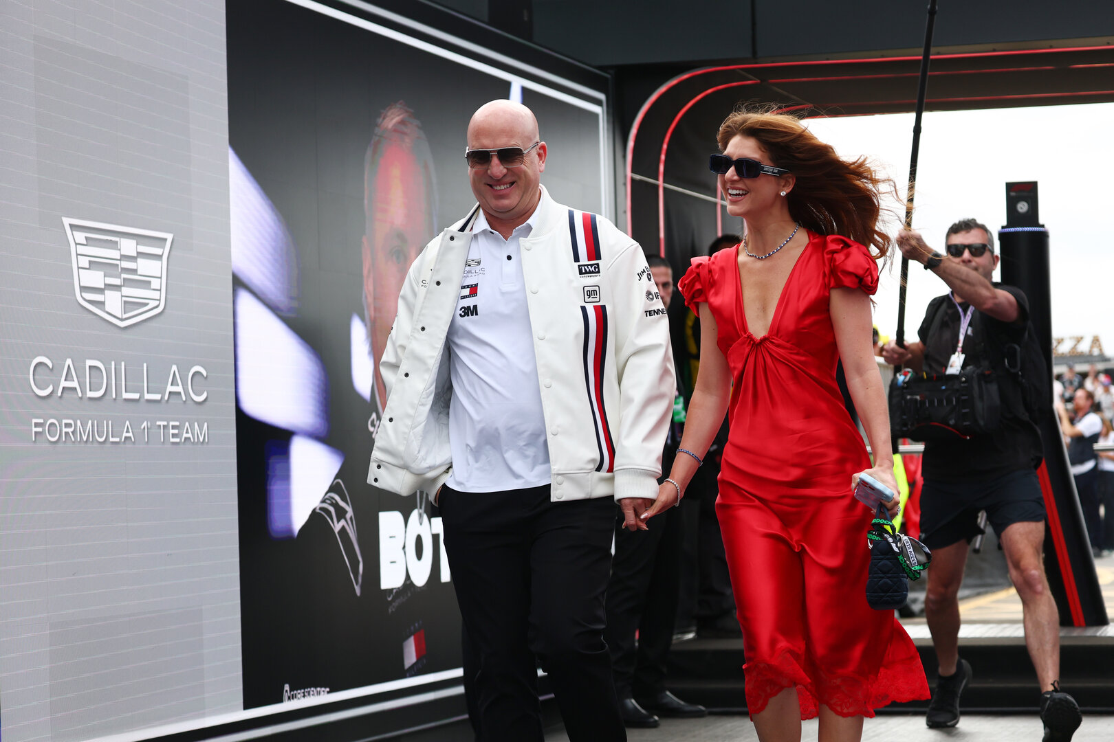 GP GRAN BRETAGNA, (L to R): Dan Towriss (USA) Cadillac F1 Team e TWG Motorsports CEO with sua moglie Cassidy Towriss (USA).
04.07.2026. Formula 1 World Championship, Rd 9, British Grand Prix, Silverstone, England, Sprint e Qualifiche Day.
- www.xpbimages.com, EMail: requests@xpbimages.com © Copyright: Bearne / XPB Images