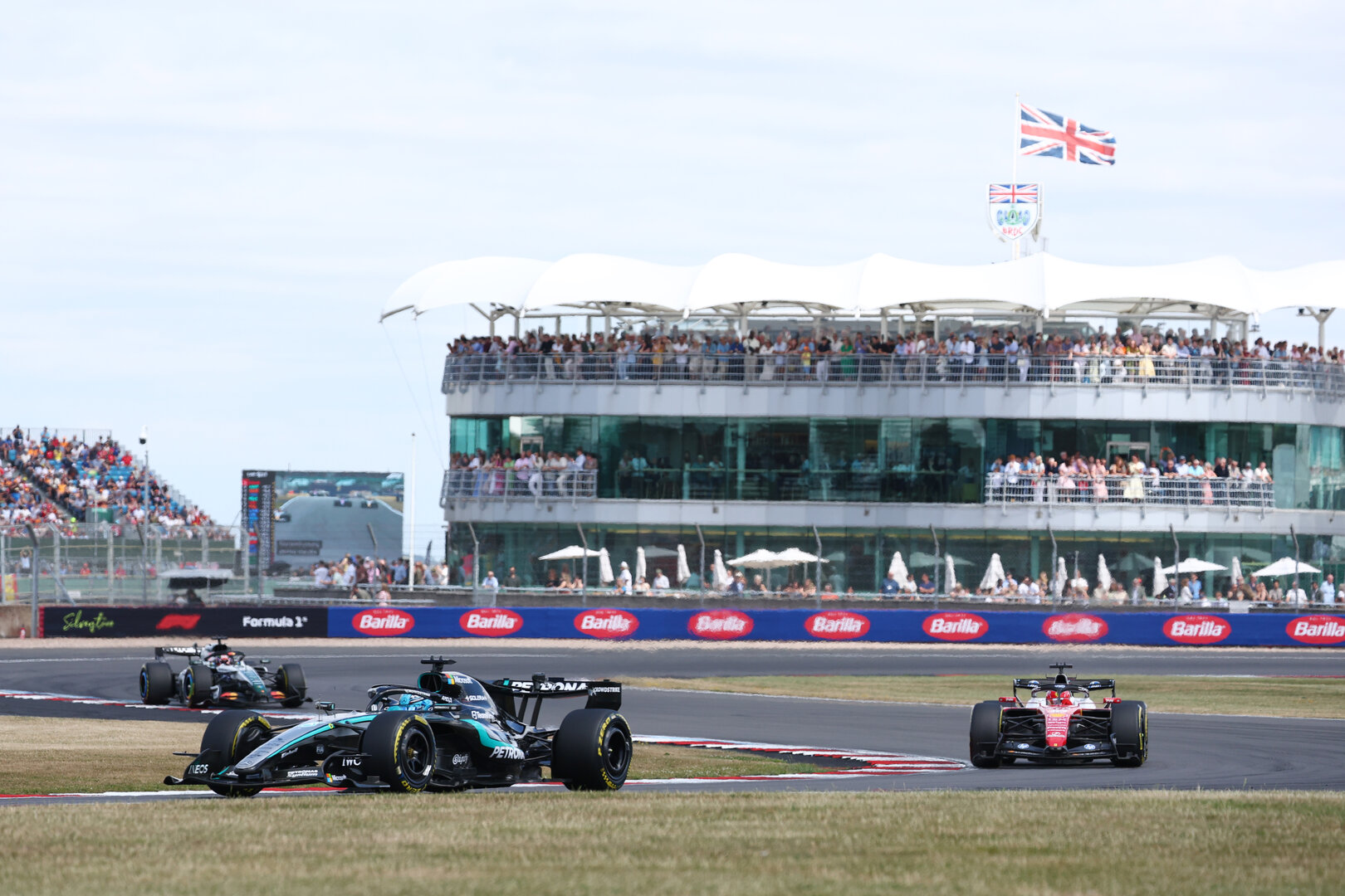 GP GRAN BRETAGNA, George Russell (GBR) Mercedes AMG Formula One Team W17.
04.07.2026. Formula 1 World Championship, Rd 9, British Grand Prix, Silverstone, England, Sprint e Qualifiche Day.
- www.xpbimages.com, EMail: requests@xpbimages.com © Copyright: Bearne / XPB Images