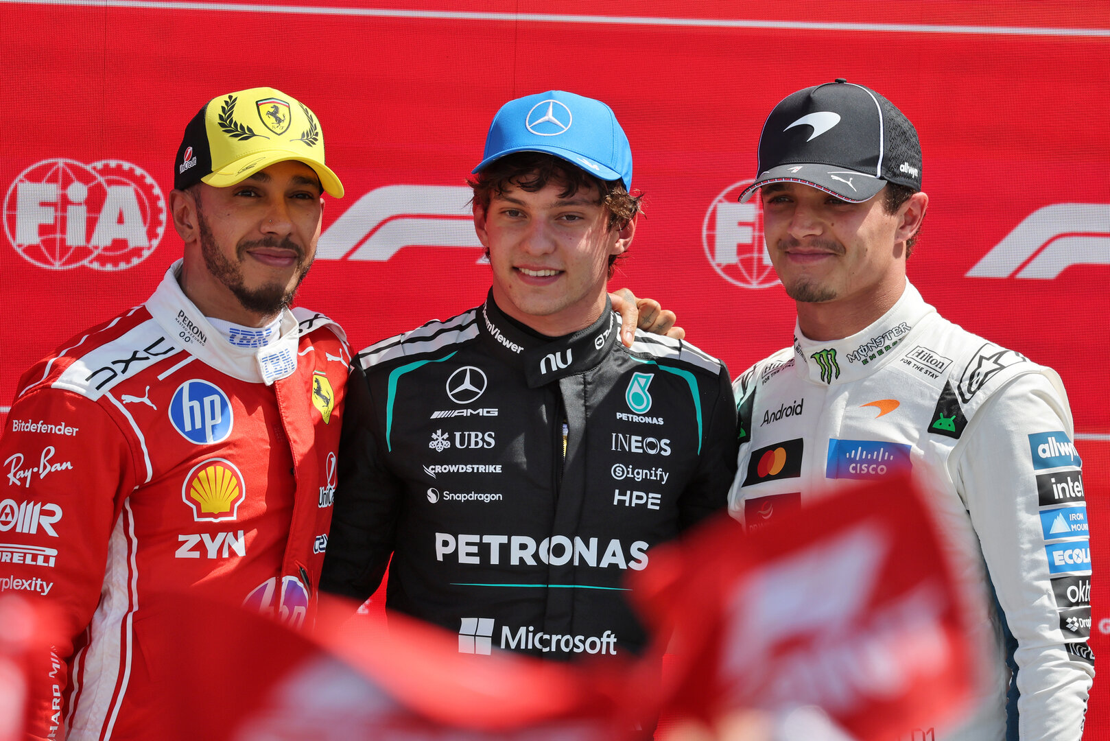 GP GRAN BRETAGNA, Sprint top three in parc ferme (L to R): Lewis Hamilton (GBR) Ferrari, second; Andrea Kimi Antonelli (ITA) Mercedes AMG Formula One Team, vincitore; Lando Norris (GBR) McLaren F1 Team, third.
04.07.2026. Formula 1 World Championship, Rd 9, British Grand Prix, Silverstone, England, Sprint e Qualifiche Day.
- www.xpbimages.com, EMail: requests@xpbimages.com © Copyright: Moy / XPB Images